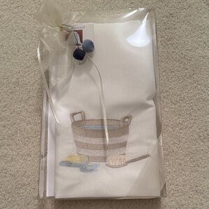 The Hamptons Laundry Bag